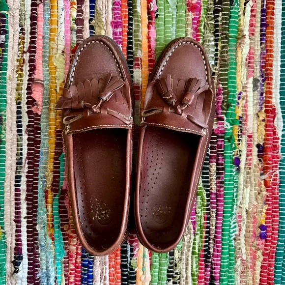 Classic Brown Leather Loafers Boat Shoes - Picture 2 of 6